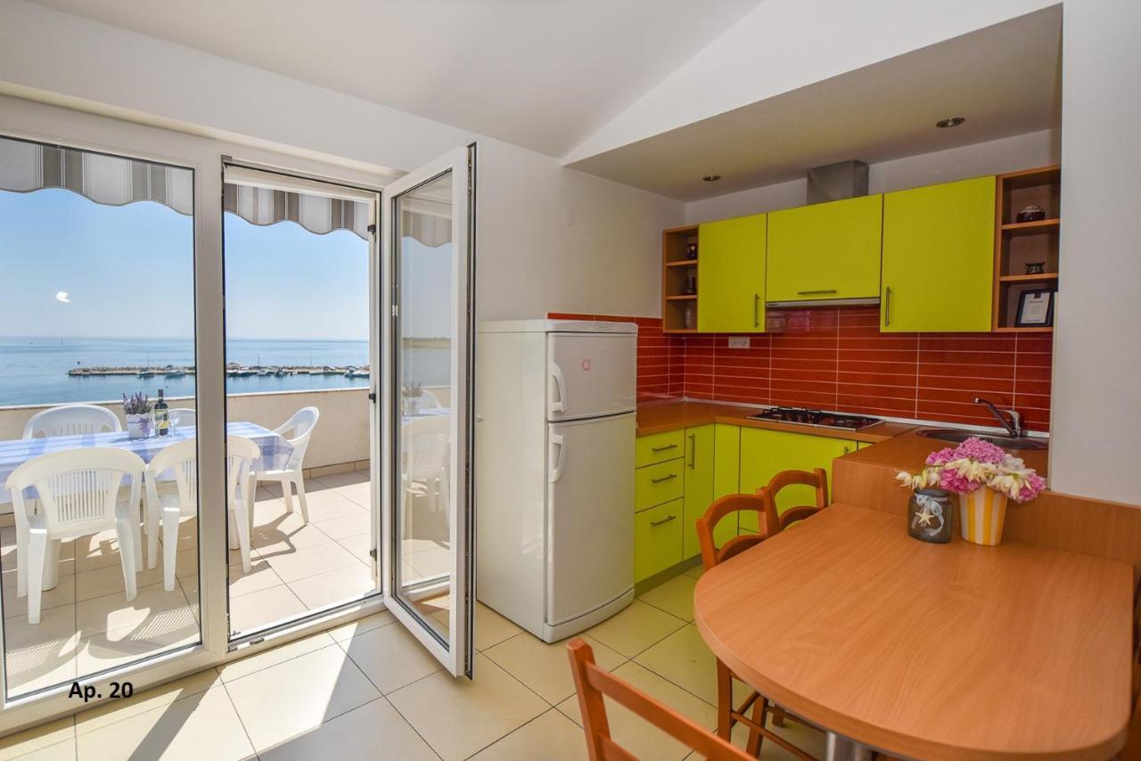 Apartments Bella Sky Novalja Exterior photo