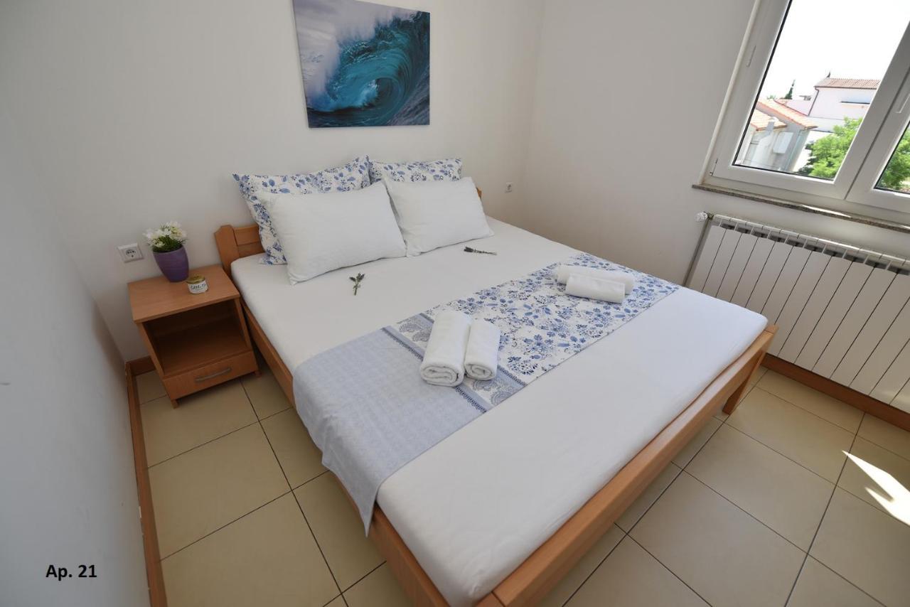 Apartments Bella Sky Novalja Exterior photo