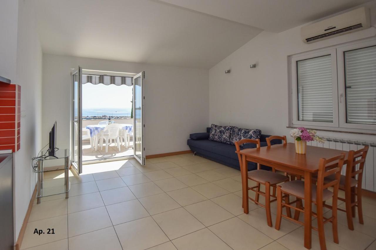 Apartments Bella Sky Novalja Exterior photo